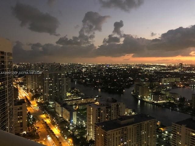 1800 S Ocean Dr 4206 photo 3