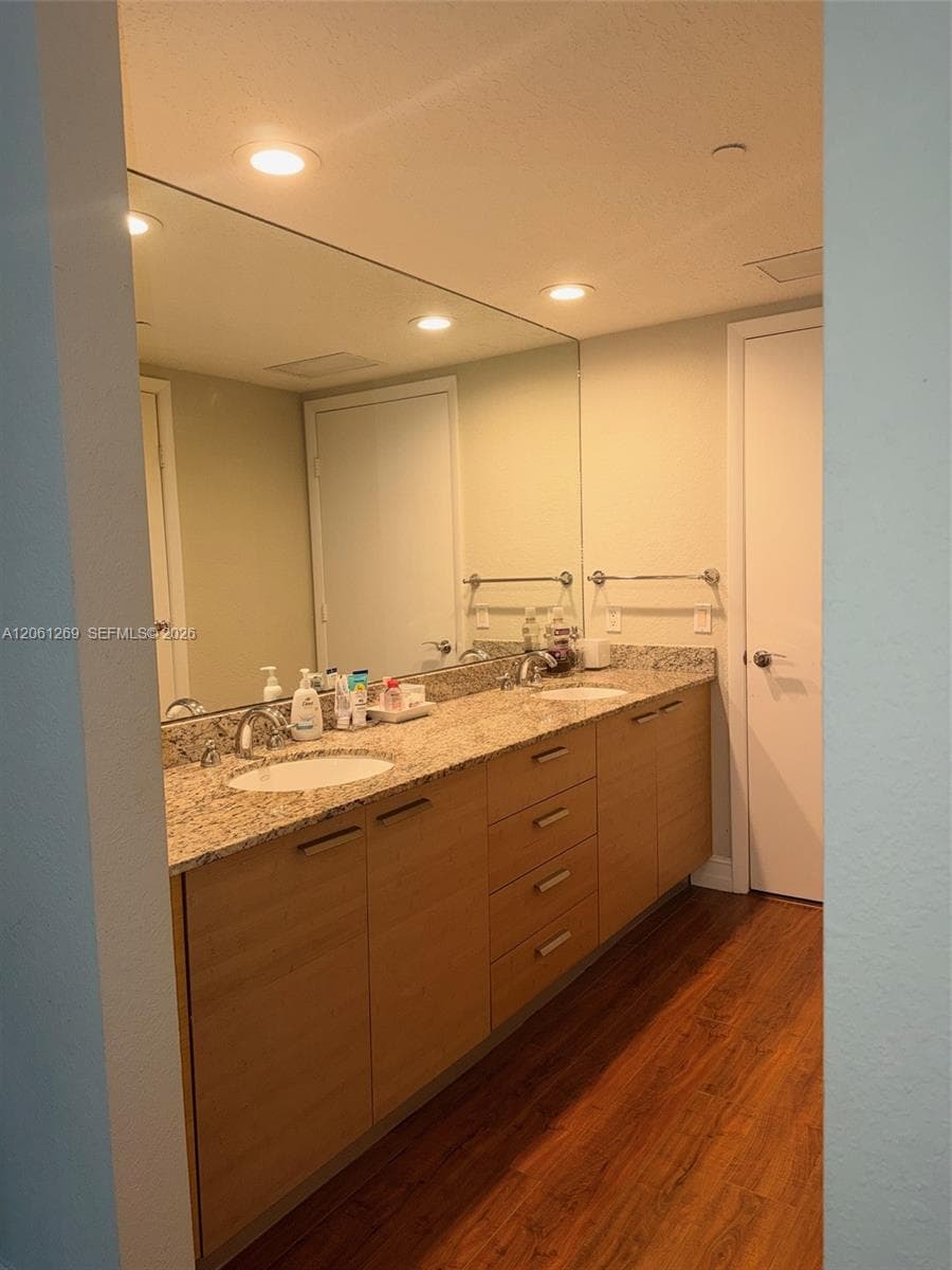 1800 S Ocean Dr 4206 photo 24
