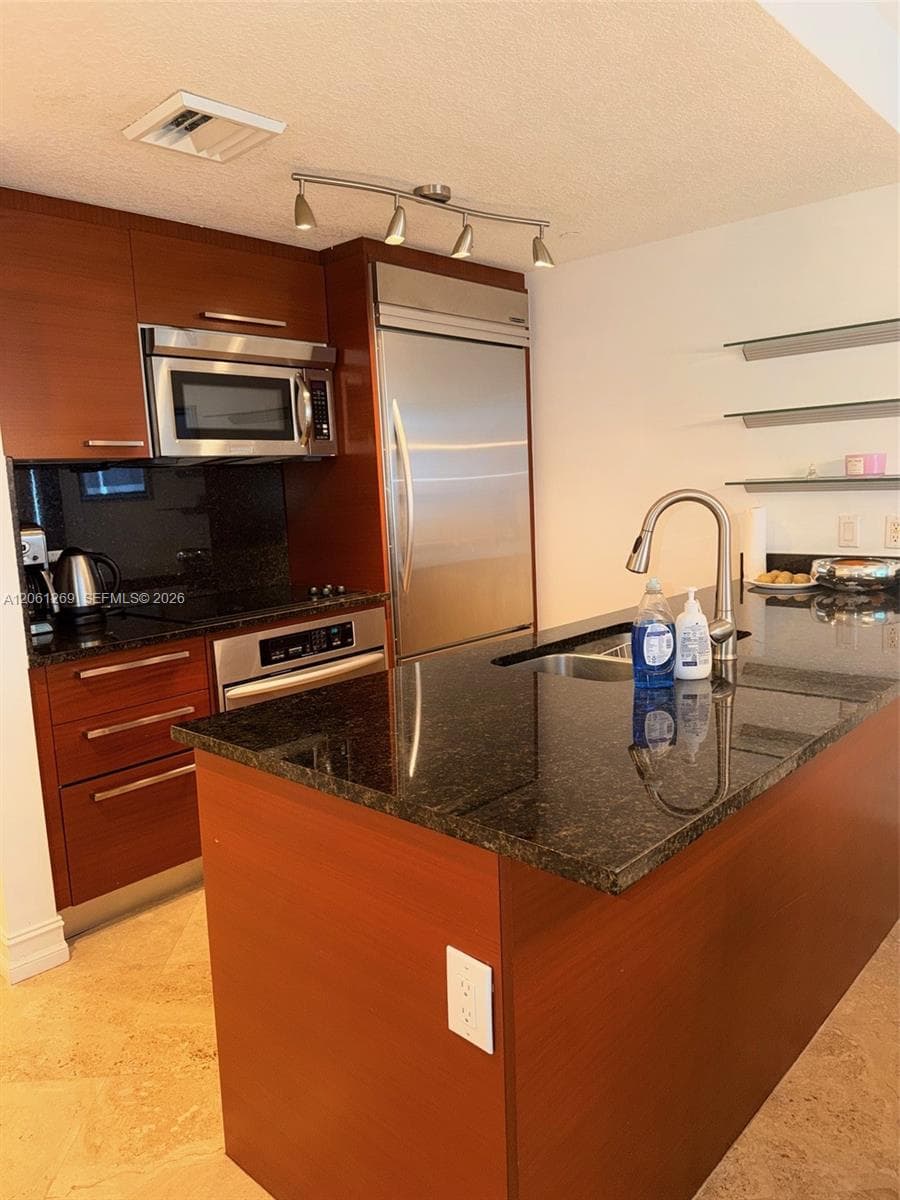1800 S Ocean Dr 4206 photo 14