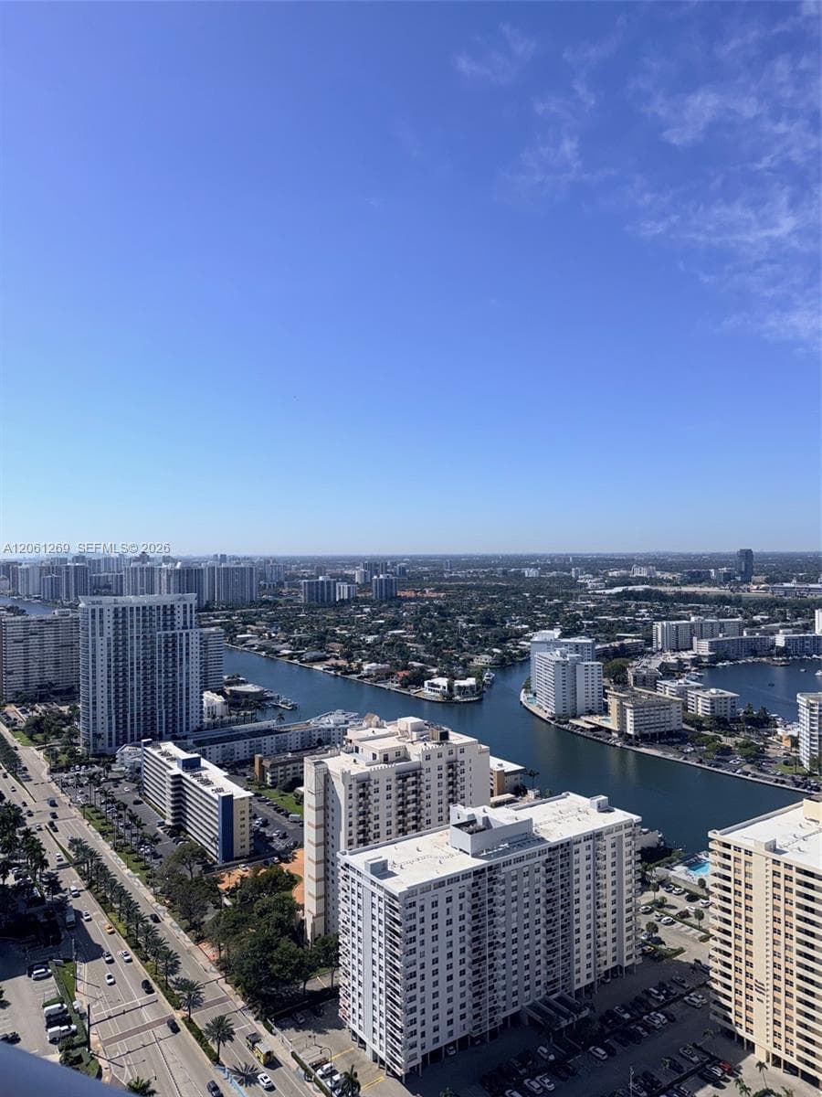 1800 S Ocean Dr 4206 photo 8