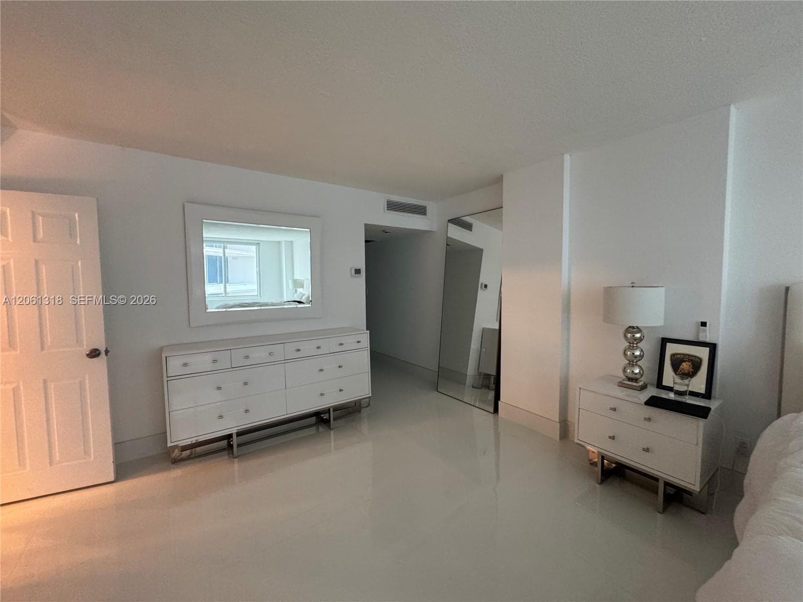 5401 Collins Ave 334 photo 5