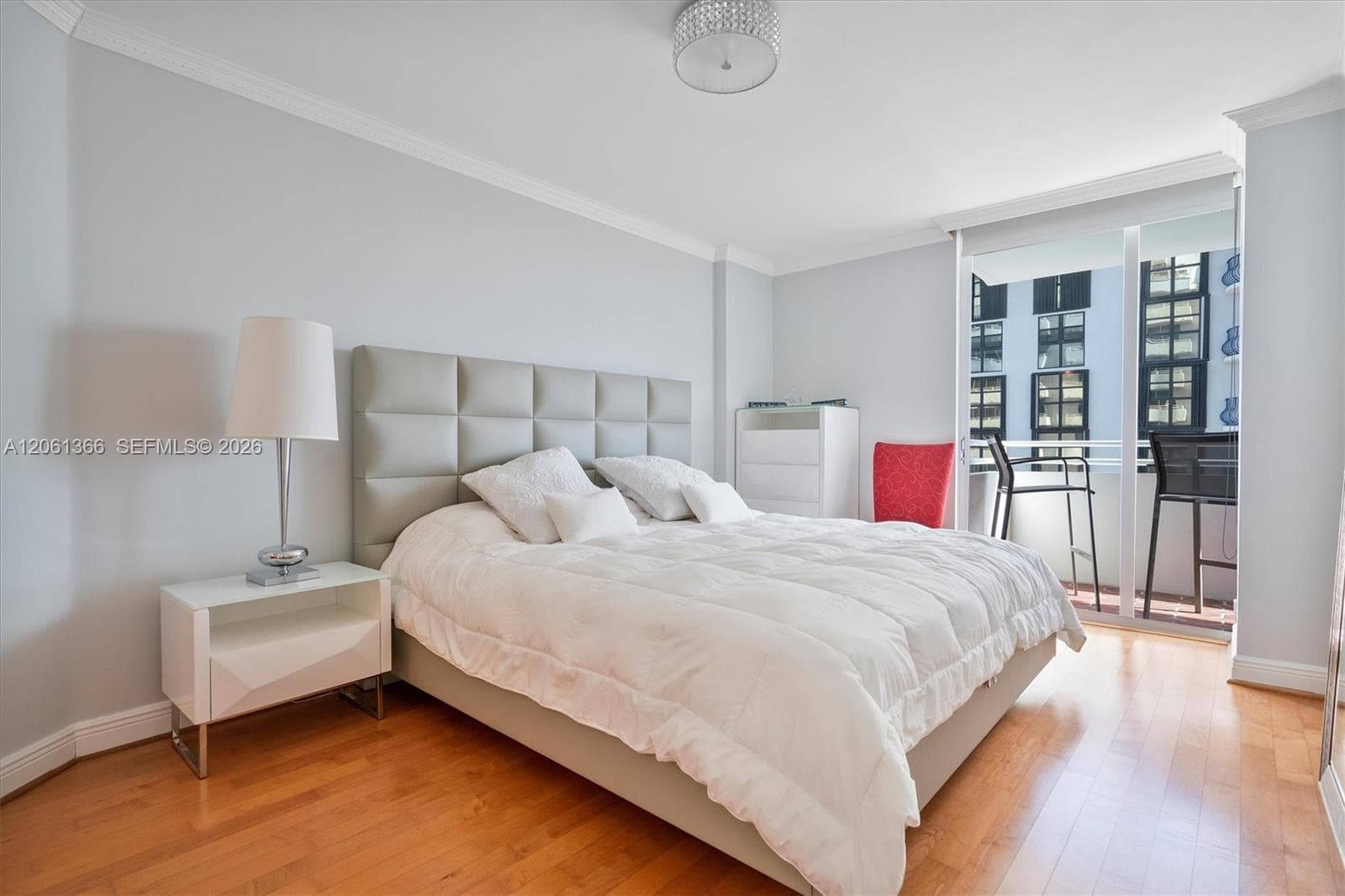 8911 Collins Ave 802 photo 12