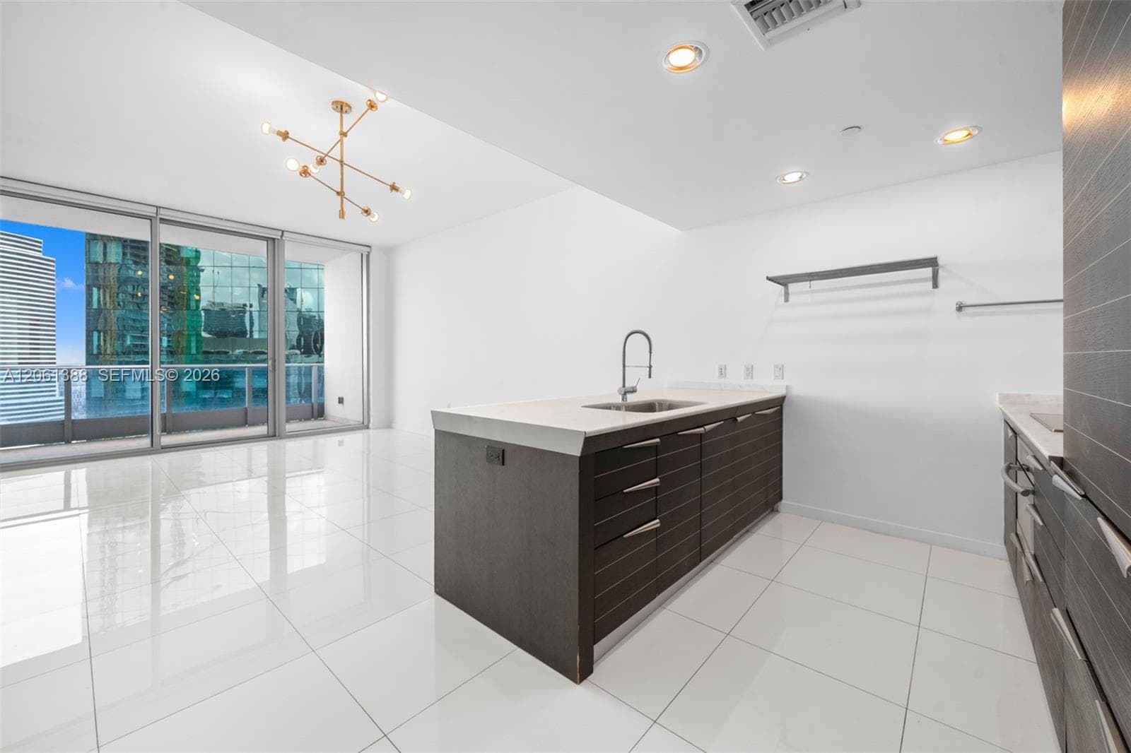 200 Biscayne Boulevard Way 4409 photo 5