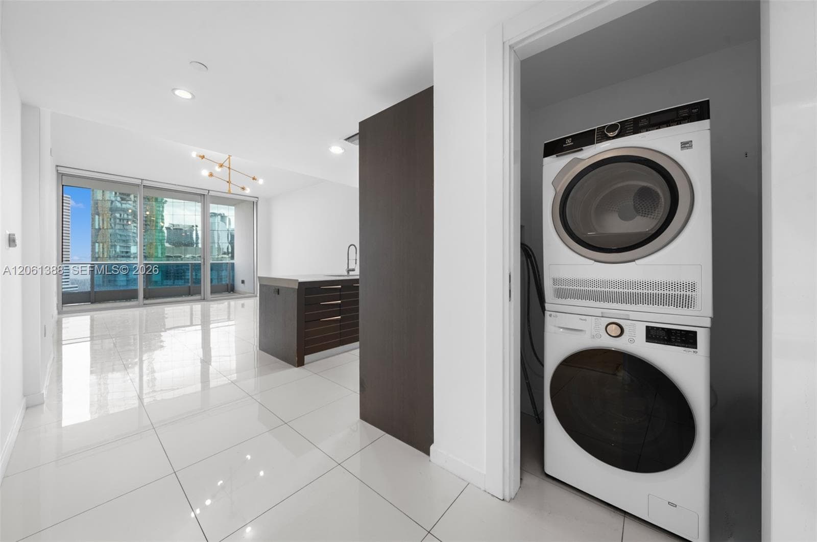 200 Biscayne Boulevard Way 4409 photo 14