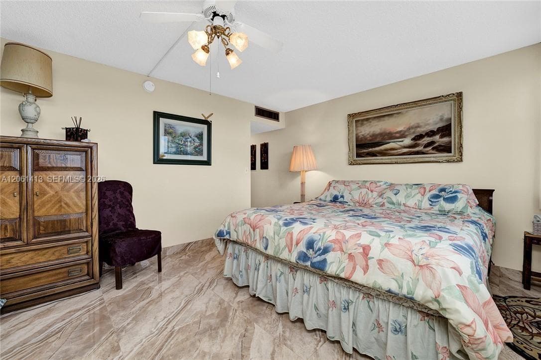 1400 S Ocean Dr 1004 photo 12