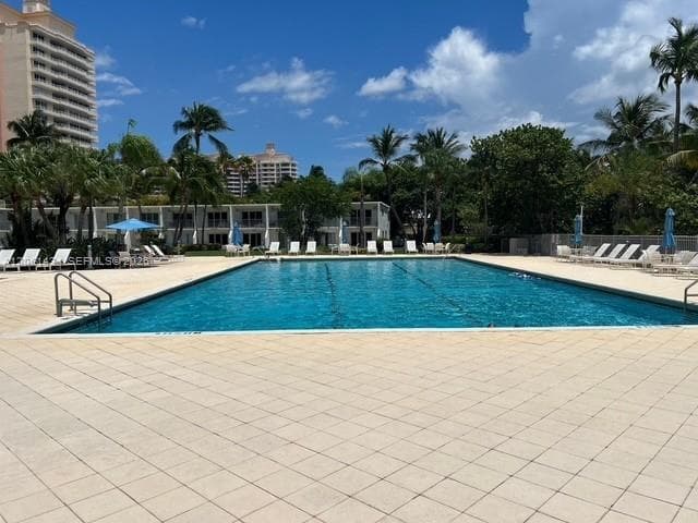 881 Ocean Dr TH3 photo 15