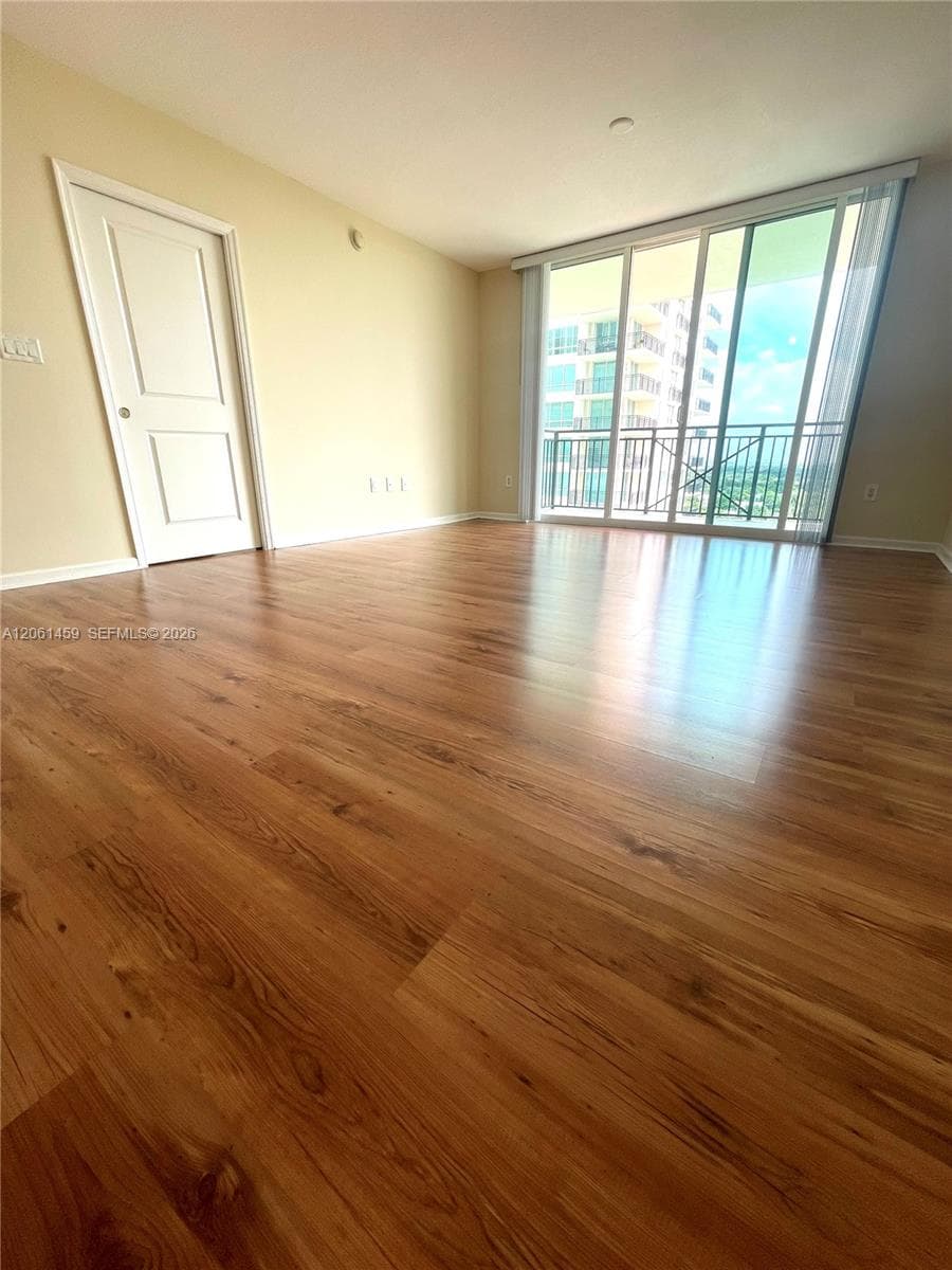610 W Las Olas Blvd 1321N photo 3