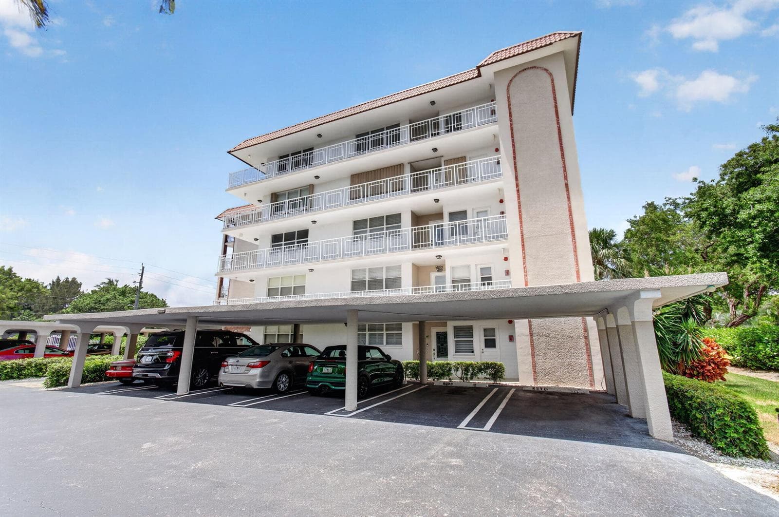 2829 Florida Boulevard 101 photo 3