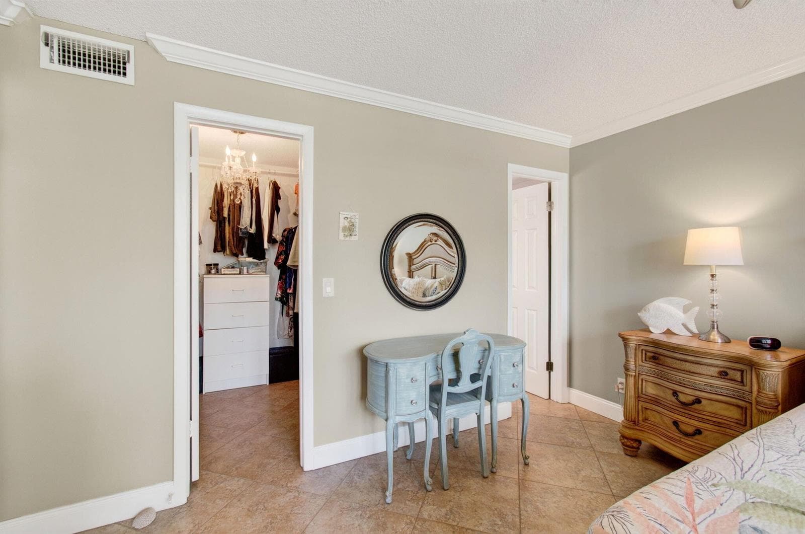 2829 Florida Boulevard 101 photo 18