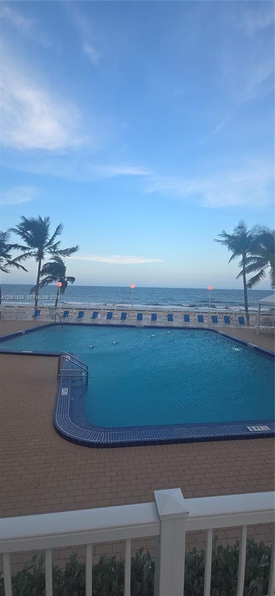 4010 Galt Ocean Dr 716 photo 8