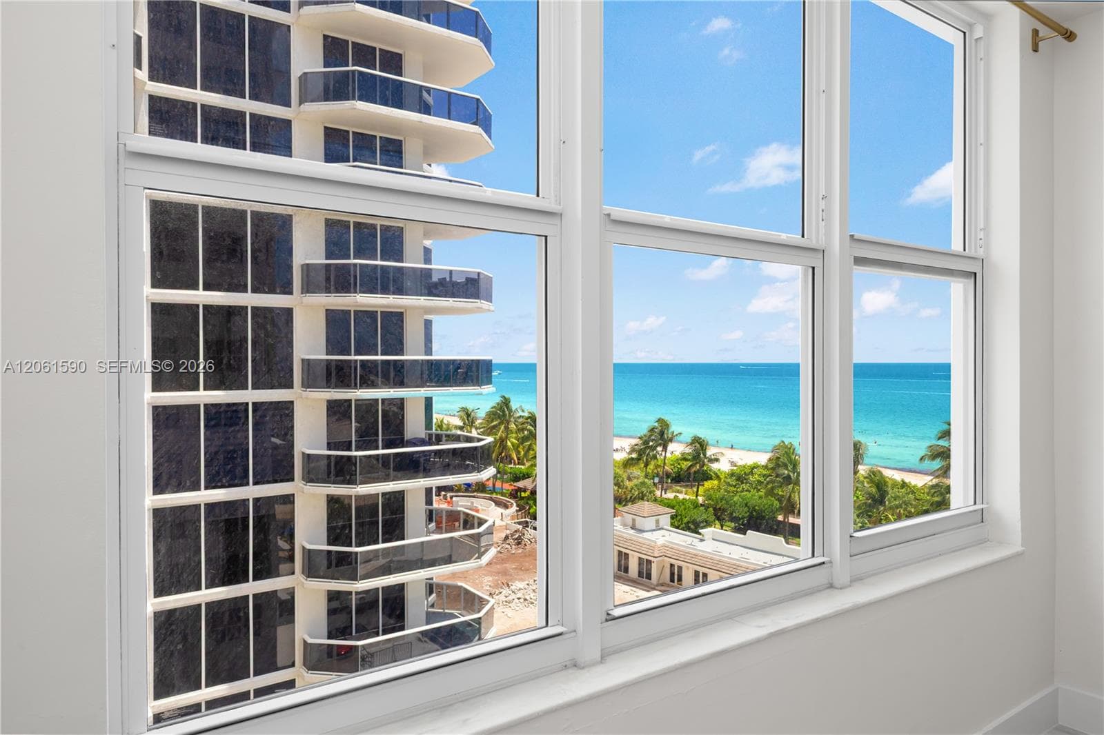 4747 Collins Ave 709 photo 7