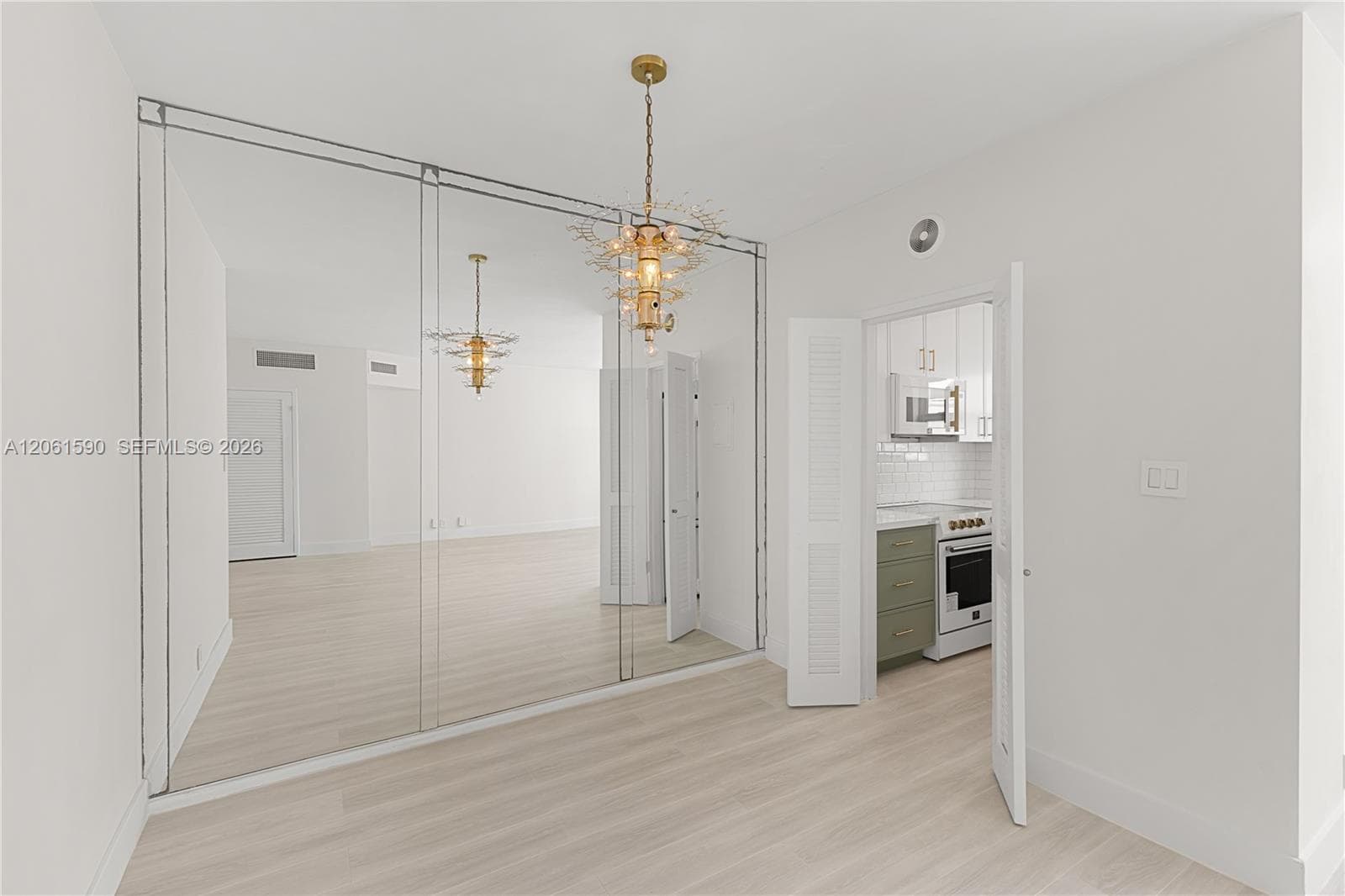 4747 Collins Ave 709 photo 19