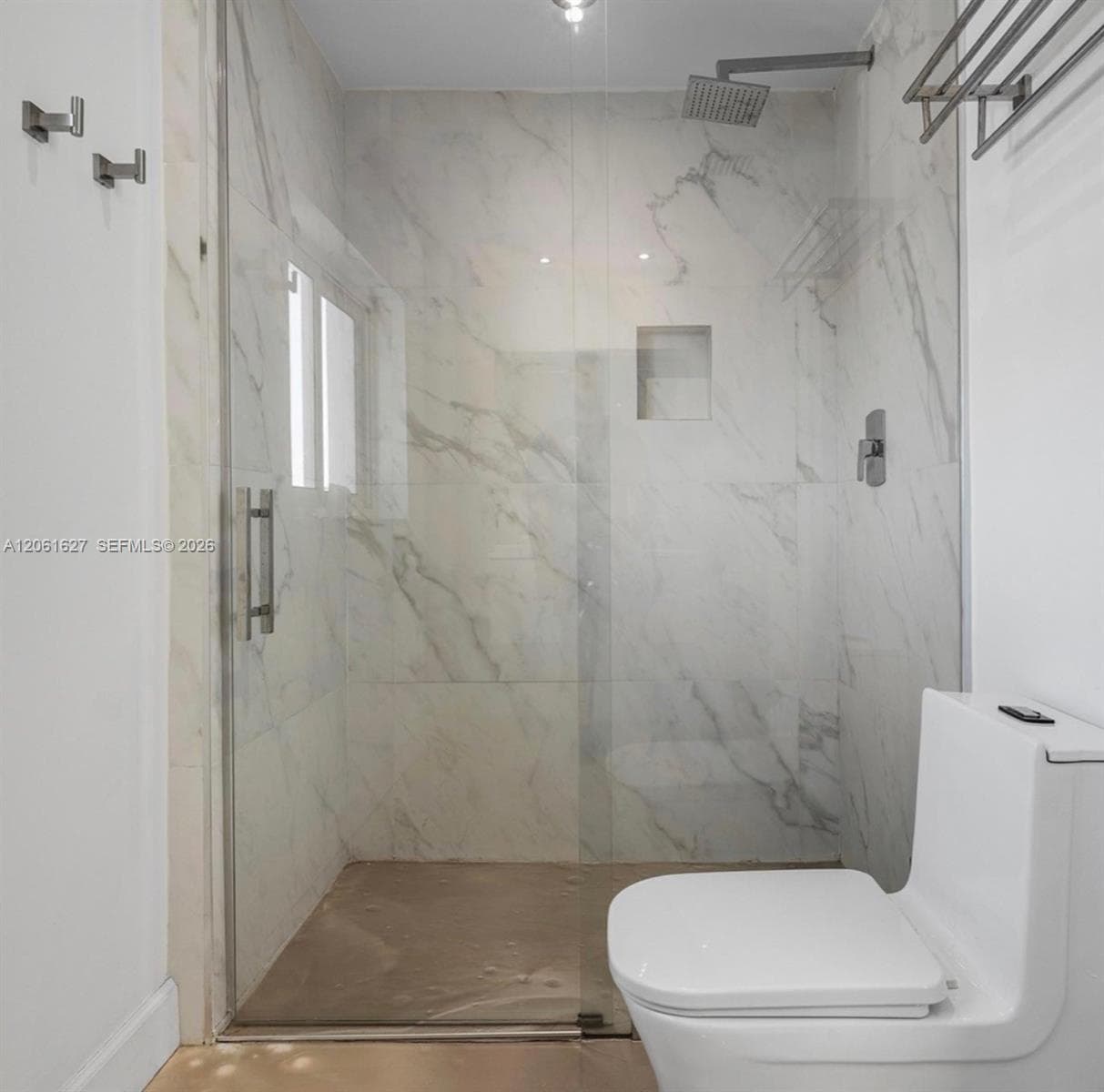 333 Sunset Dr 108 photo 20