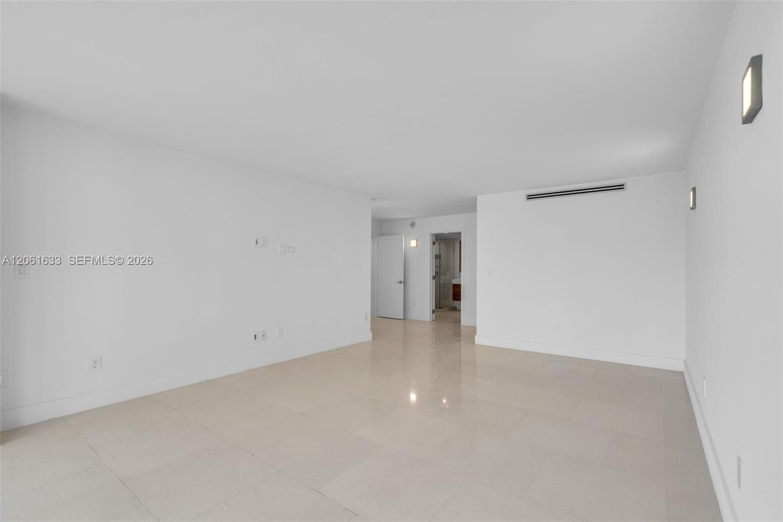 881 Ocean Dr 7H photo 22