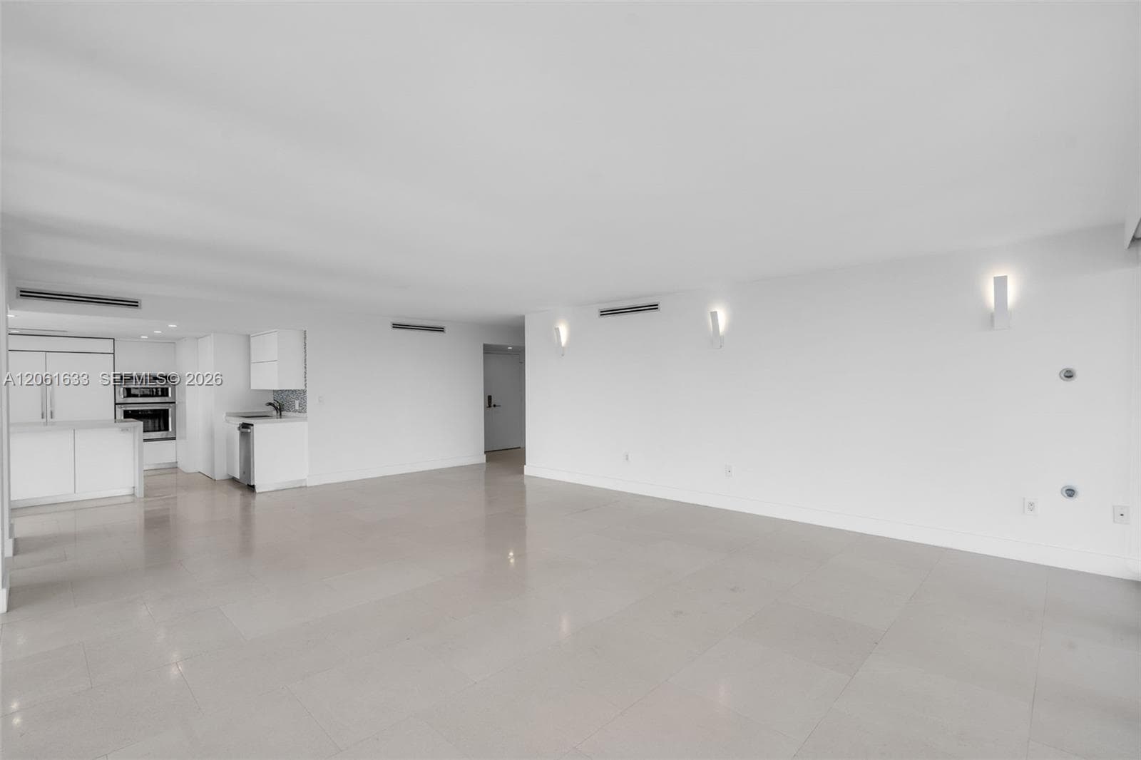 881 Ocean Dr 7H photo 5