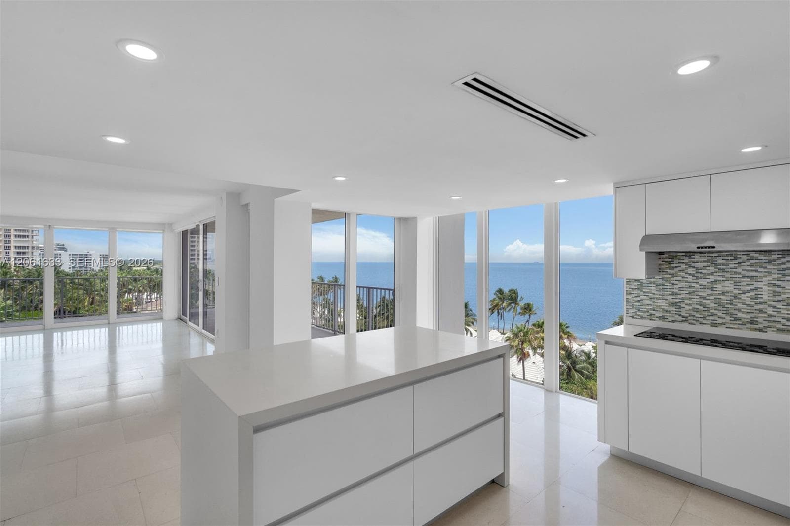 881 Ocean Dr 7H photo 11