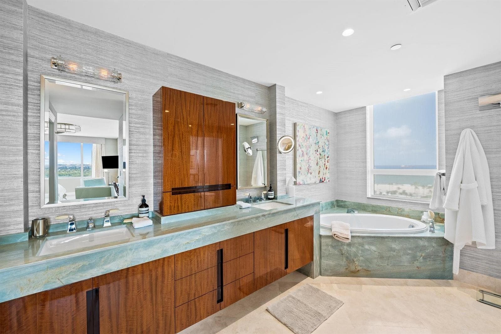 3055 Harbor Drive 1403 photo 22