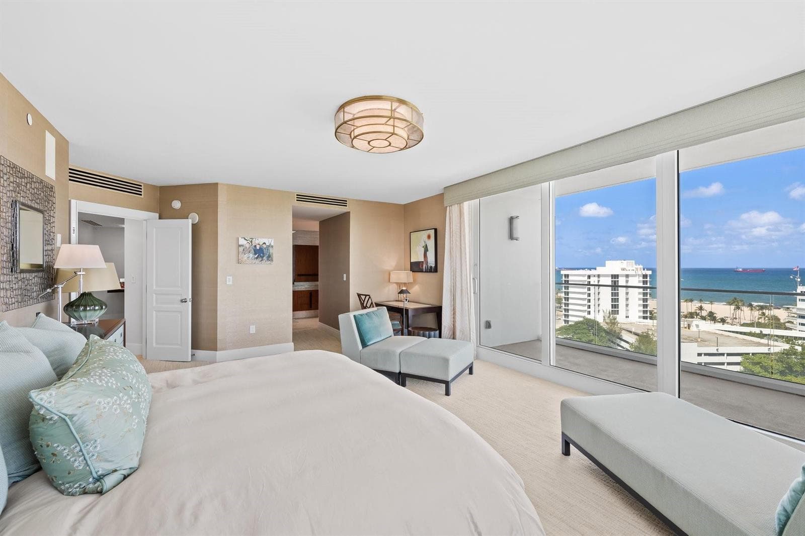 3055 Harbor Drive 1403 photo 18
