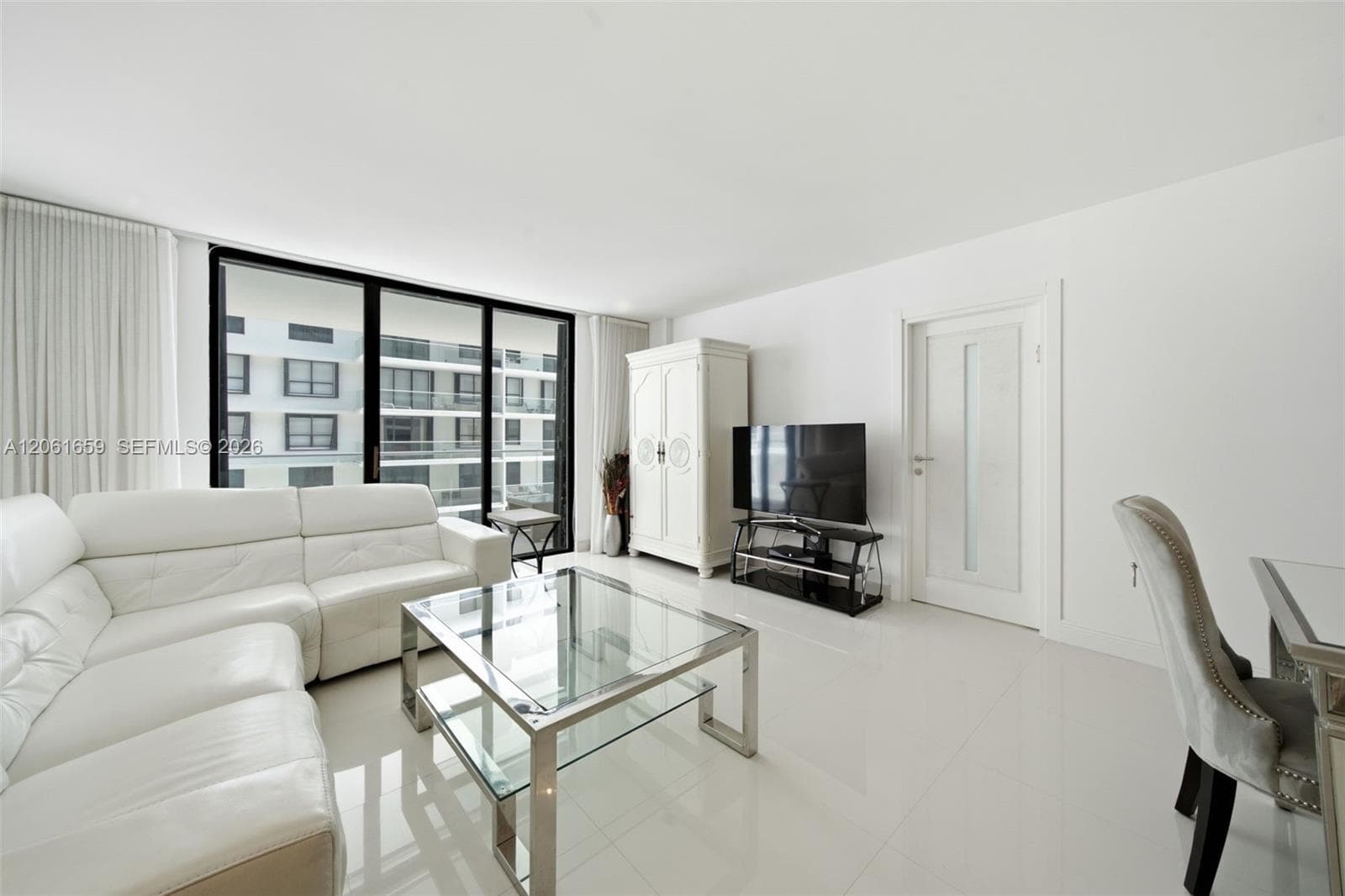 9801 Collins Ave 10V photo 13