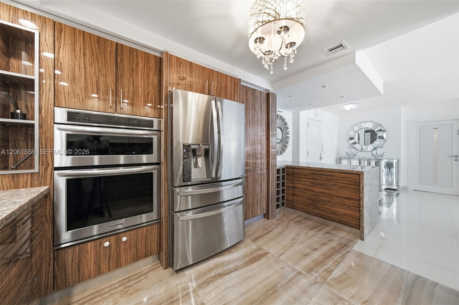 9801 Collins Ave 10V photo 9