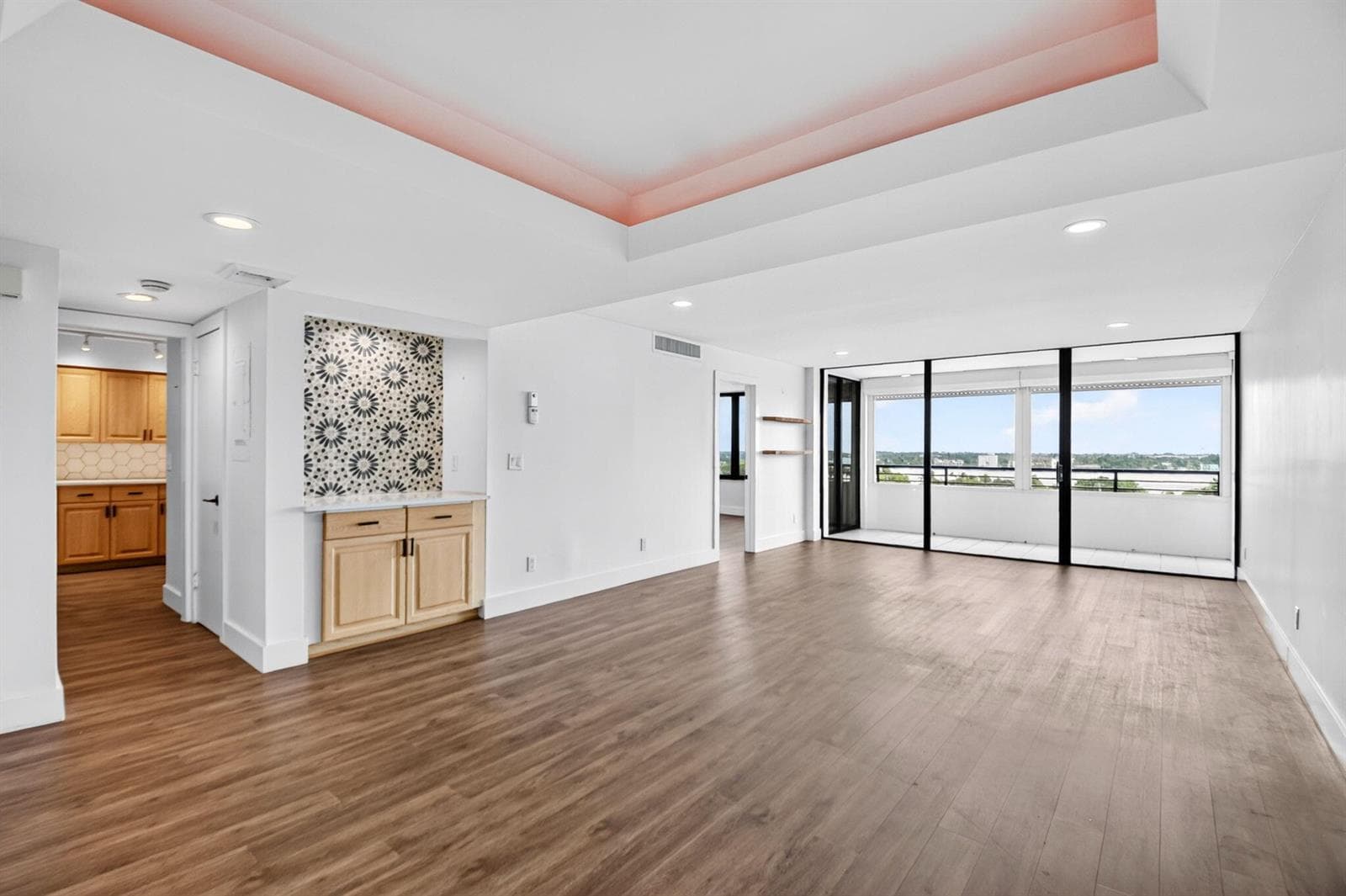 3589 S OCEAN Boulevard 909 photo 4