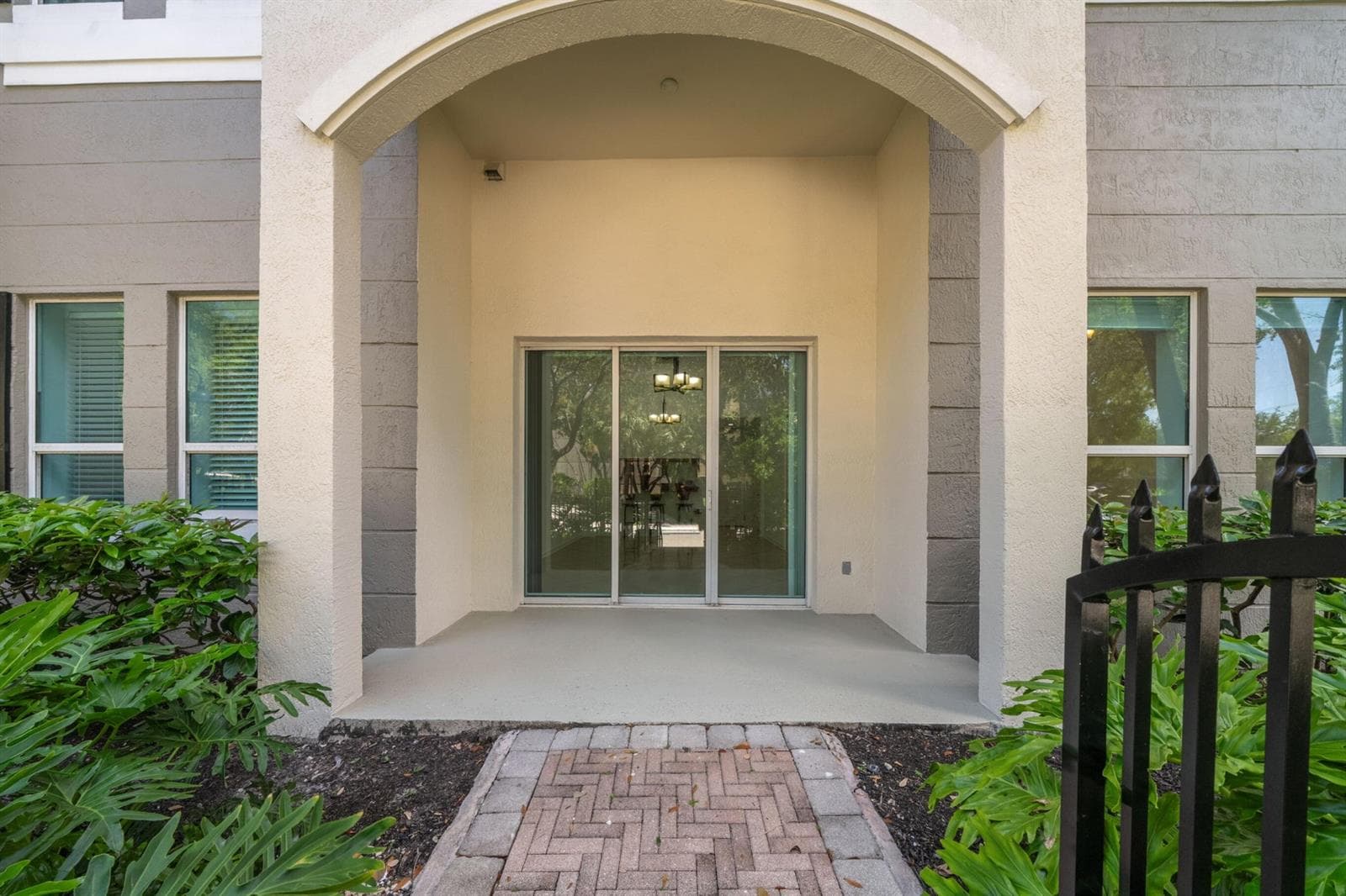 610 W Las Olas Boulevard 115N photo 4