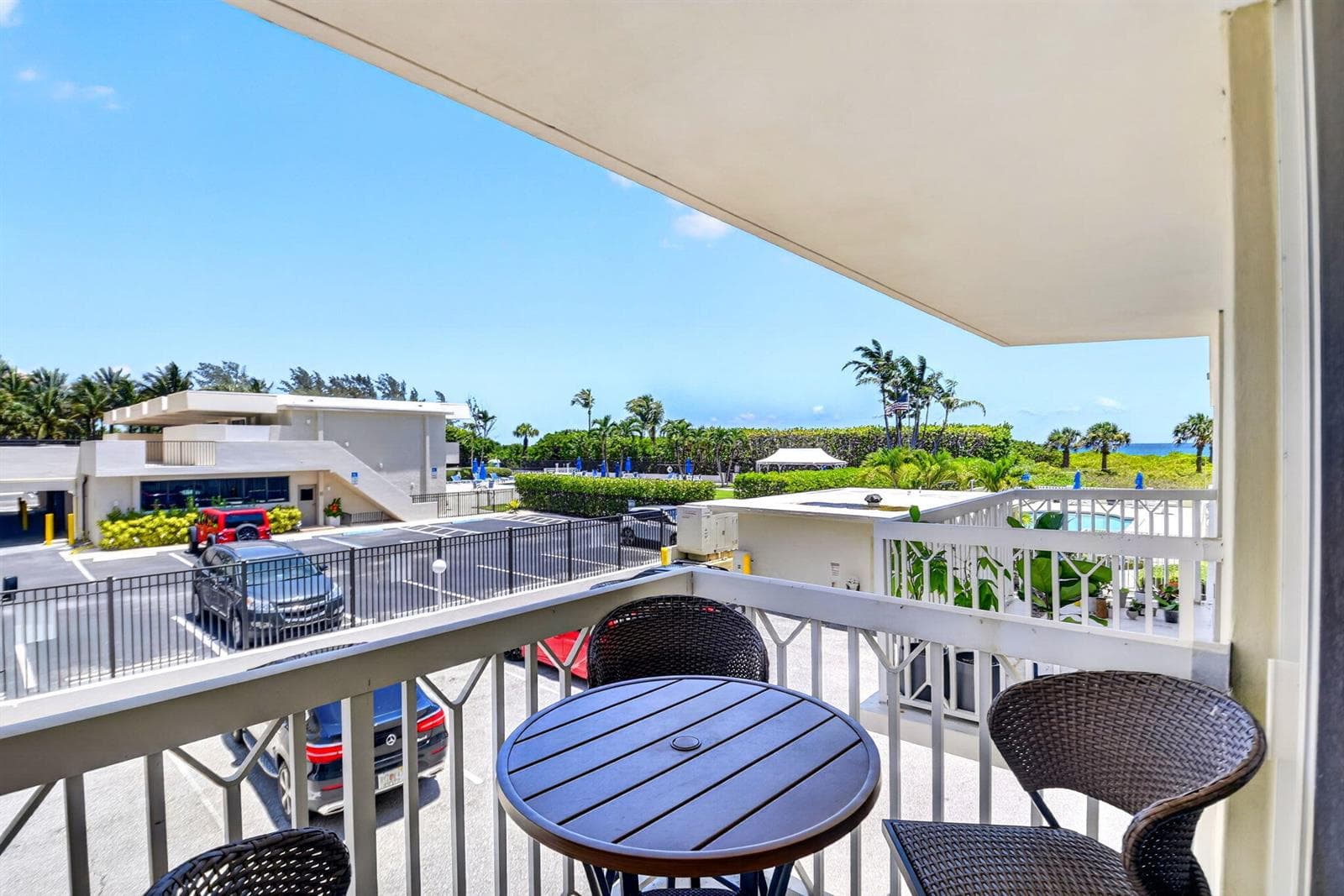 125 S OCEAN Avenue 211 photo 18