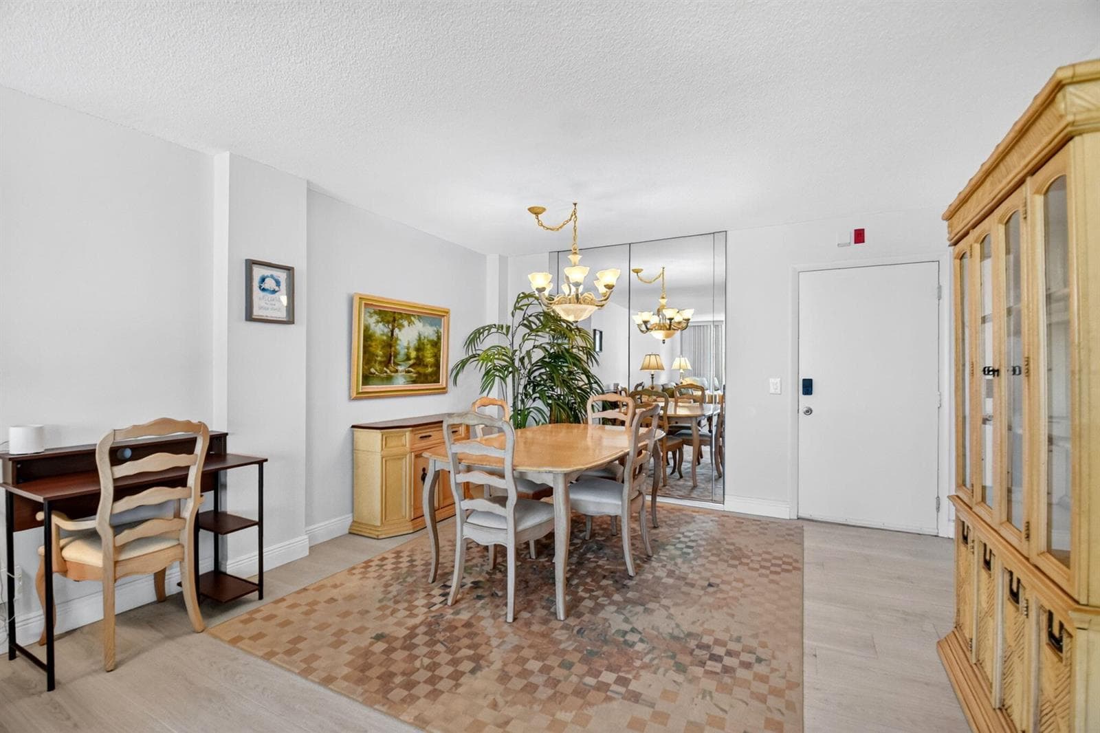 125 S OCEAN Avenue 211 photo 11