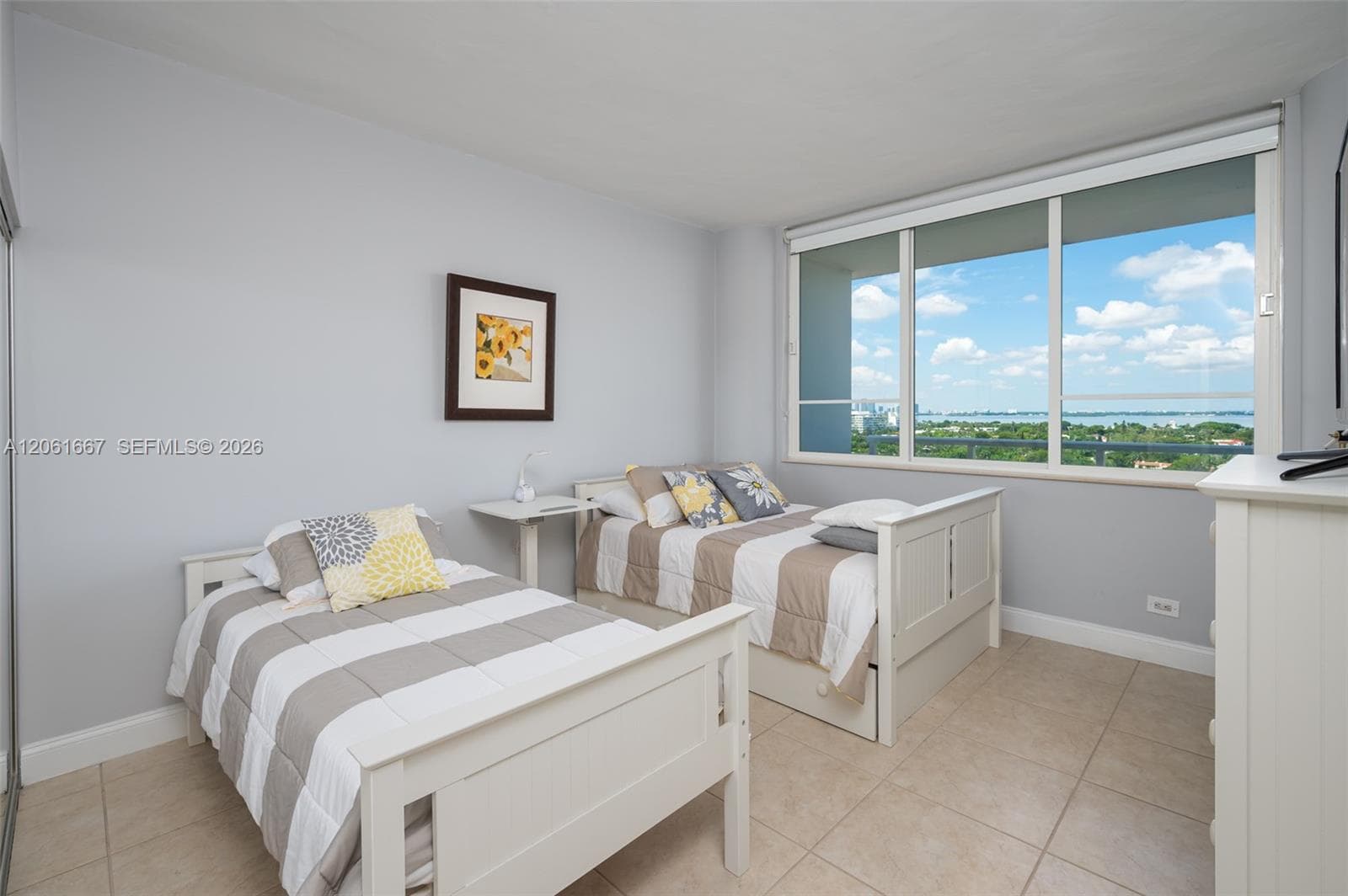 5005 Collins Ave 1506 photo 12