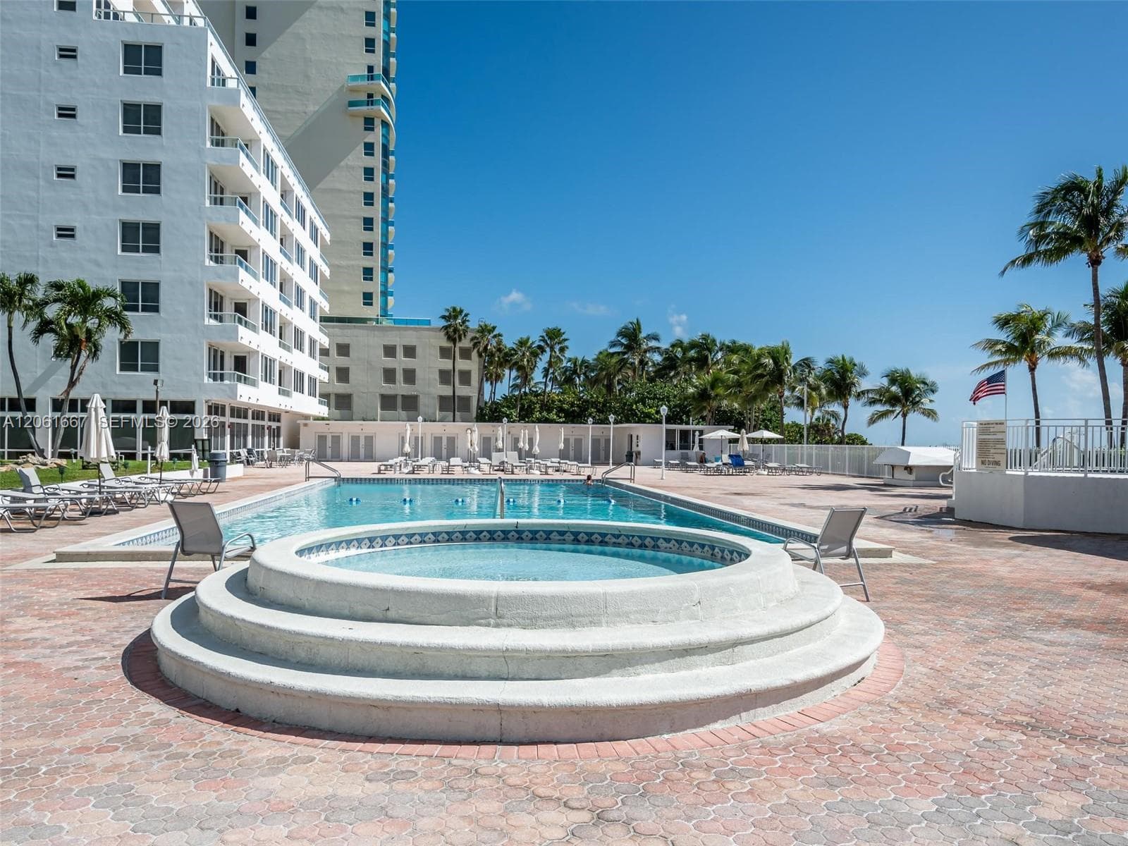 5005 Collins Ave 1506 photo 11