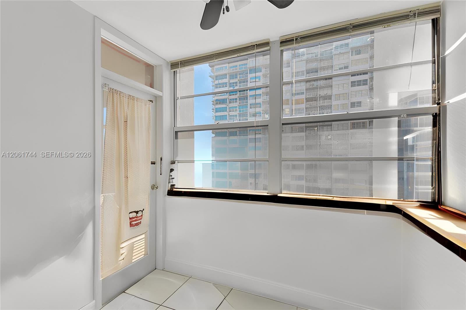 18051 Biscayne Blvd 801 photo 7