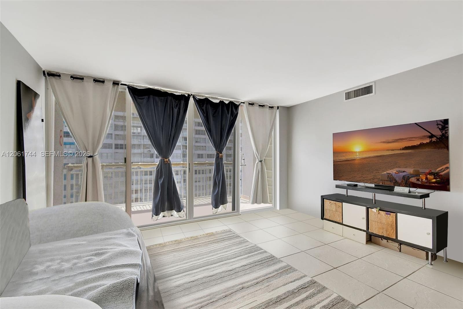 18051 Biscayne Blvd 801 photo 9
