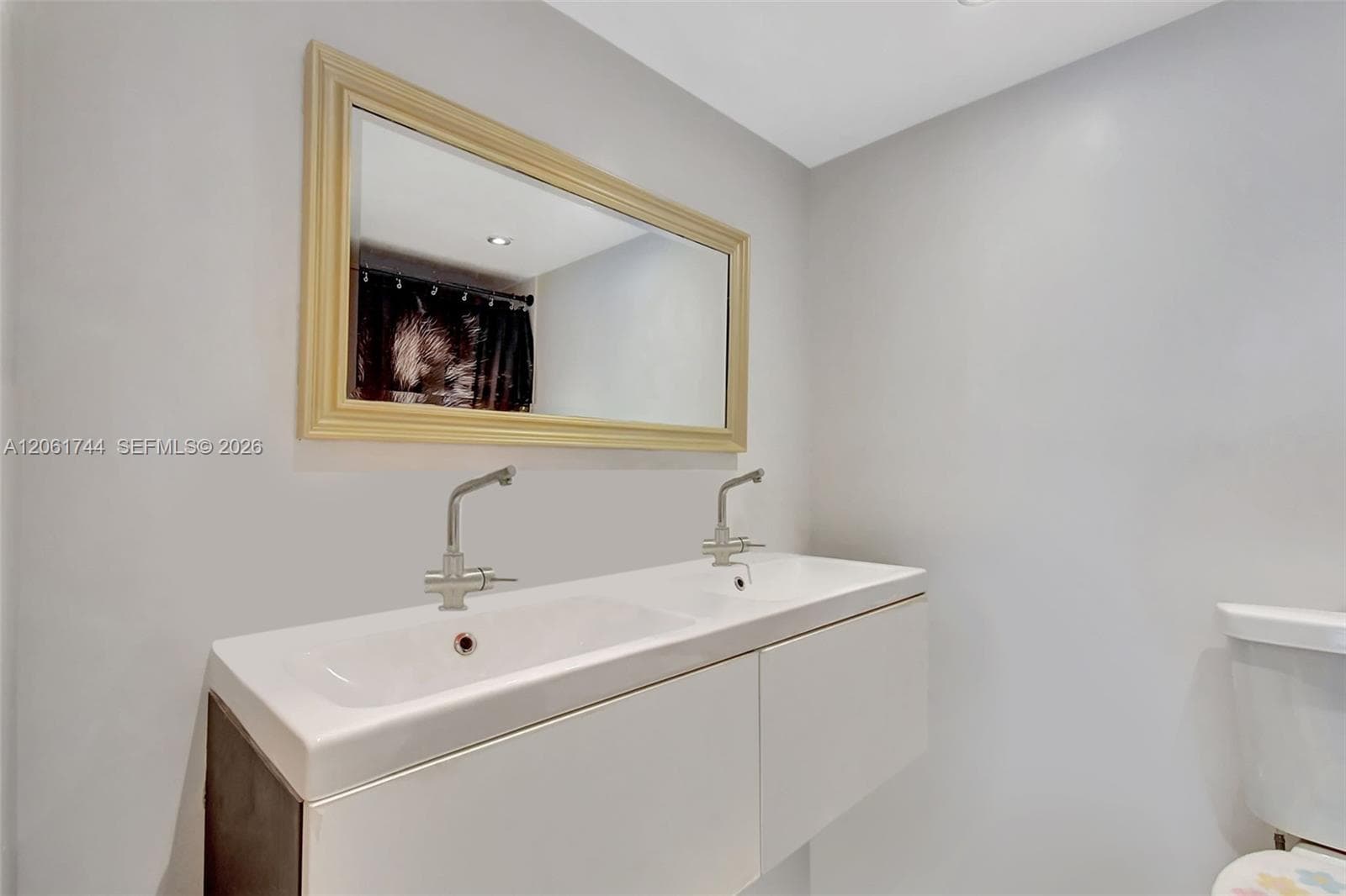 18051 Biscayne Blvd 801 photo 15