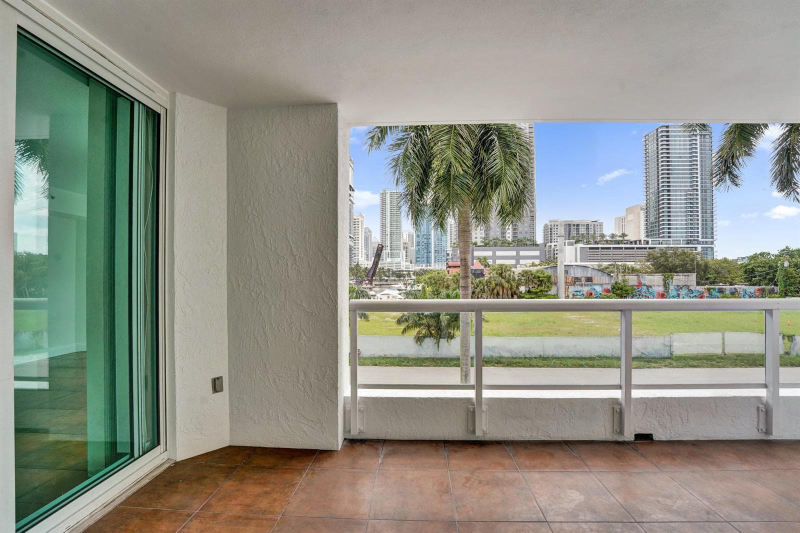 401 SW 4th Avenue 203 photo 13