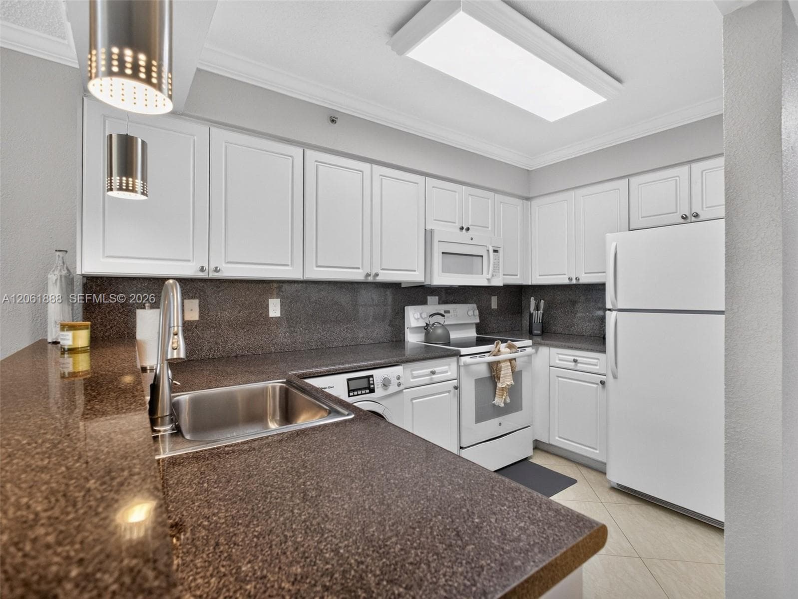 2501 S Ocean Dr 719 photo 24