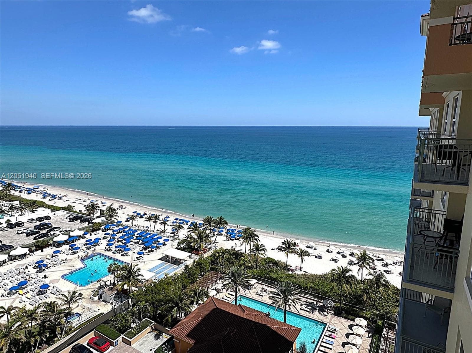2080 S Ocean Drive 1606 photo 2