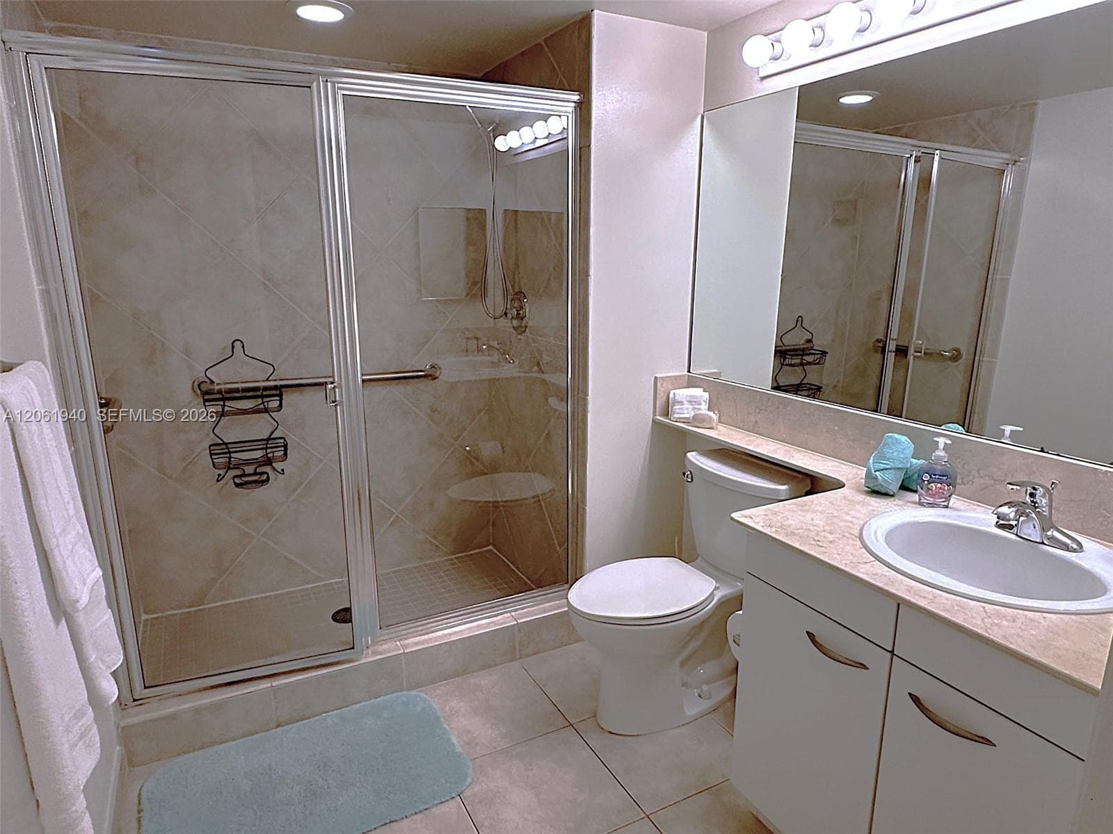 2080 S Ocean Drive 1606 photo 16