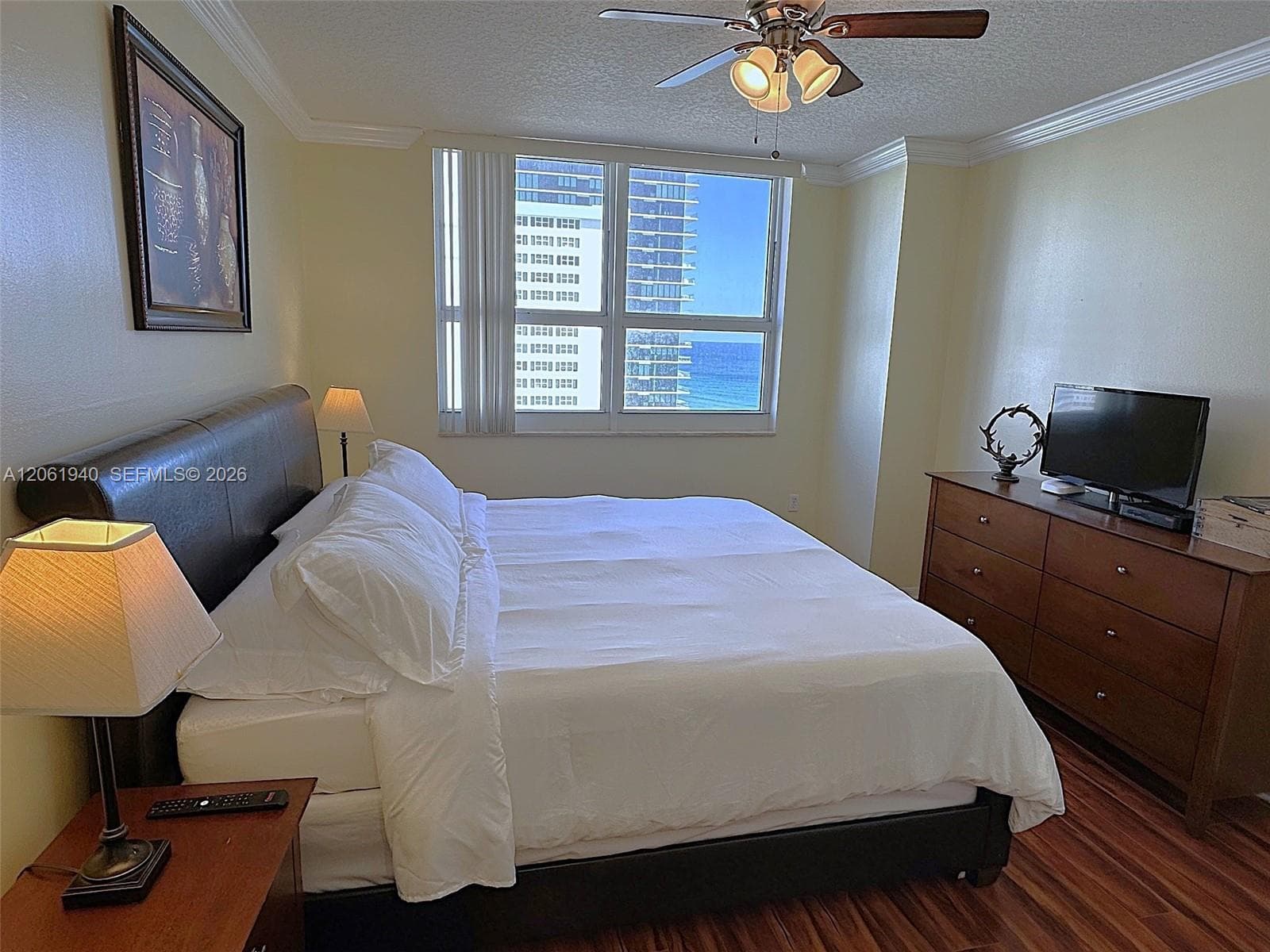 2080 S Ocean Drive 1606 photo 10