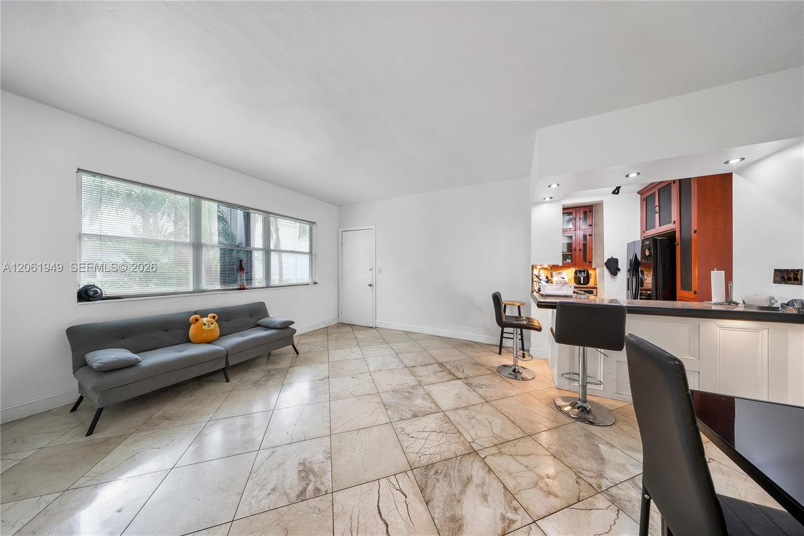 1289 Marseille Dr 45 photo 6