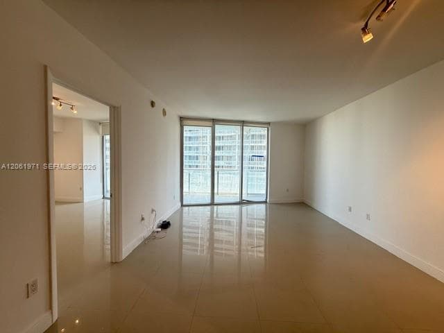475 Brickell Ave 2411 photo 6