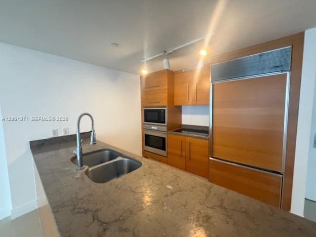 475 Brickell Ave 2411 photo 3