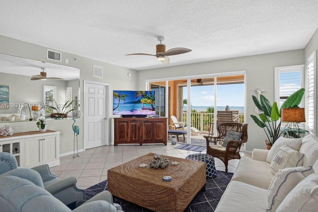 1024 Windward Dr 3206 photo 14