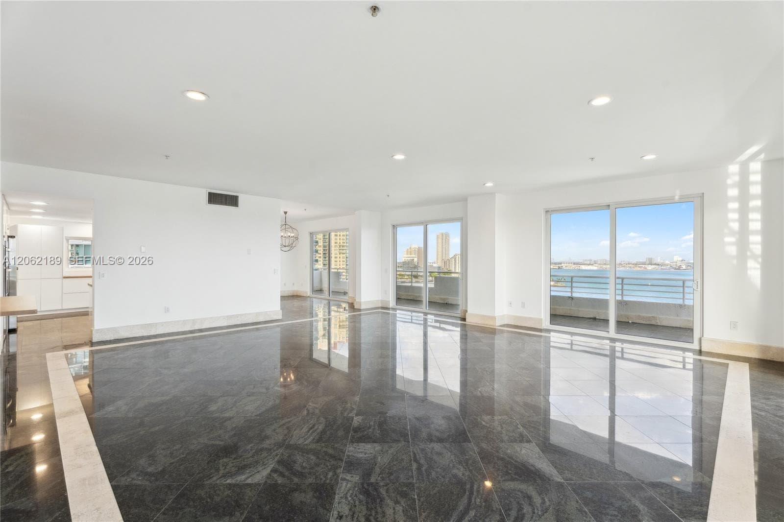 1402 Brickell Bay Dr 1601 photo 3