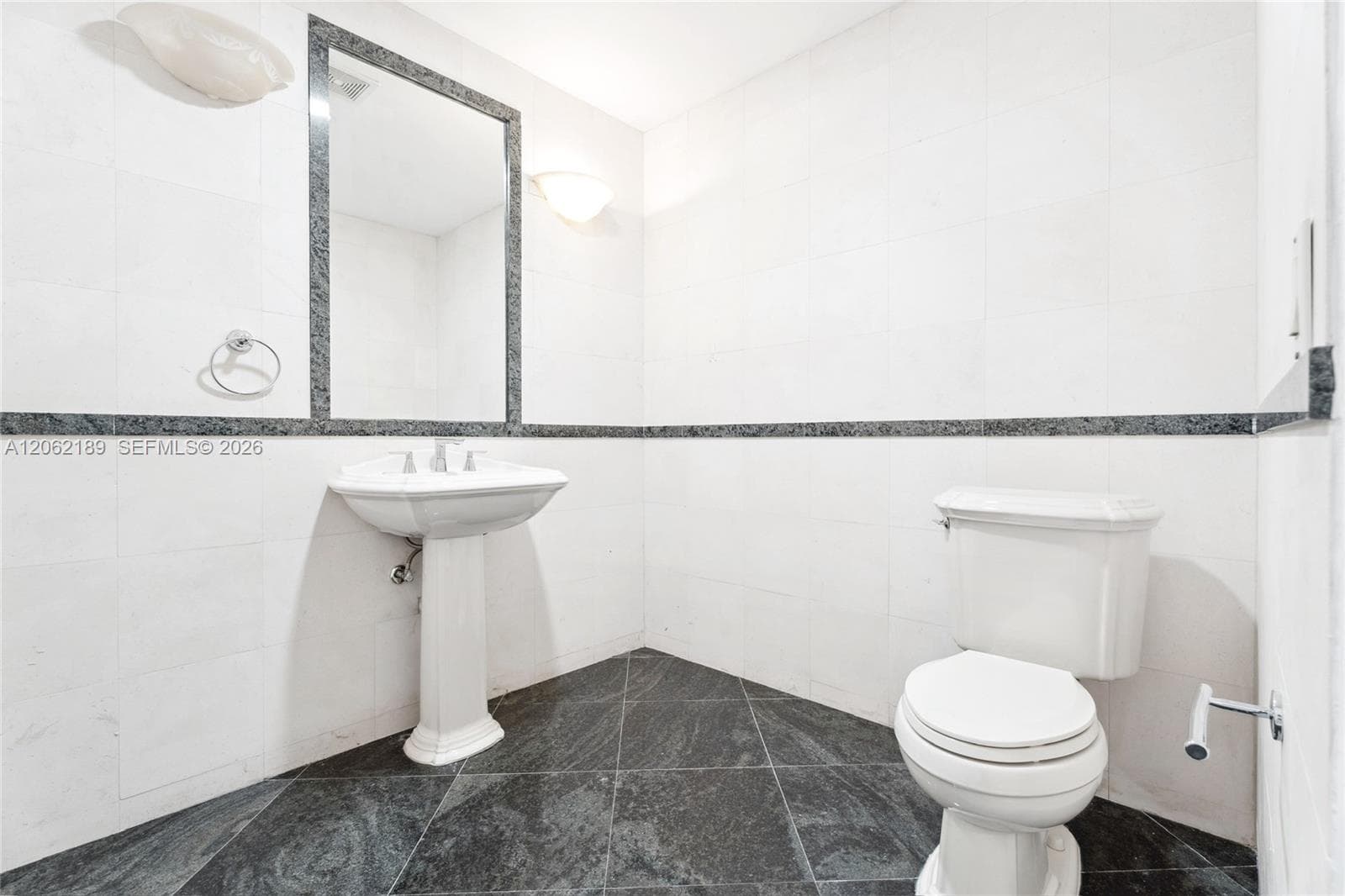 1402 Brickell Bay Dr 1601 photo 9
