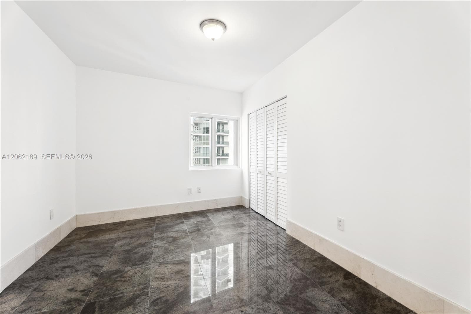 1402 Brickell Bay Dr 1601 photo 14
