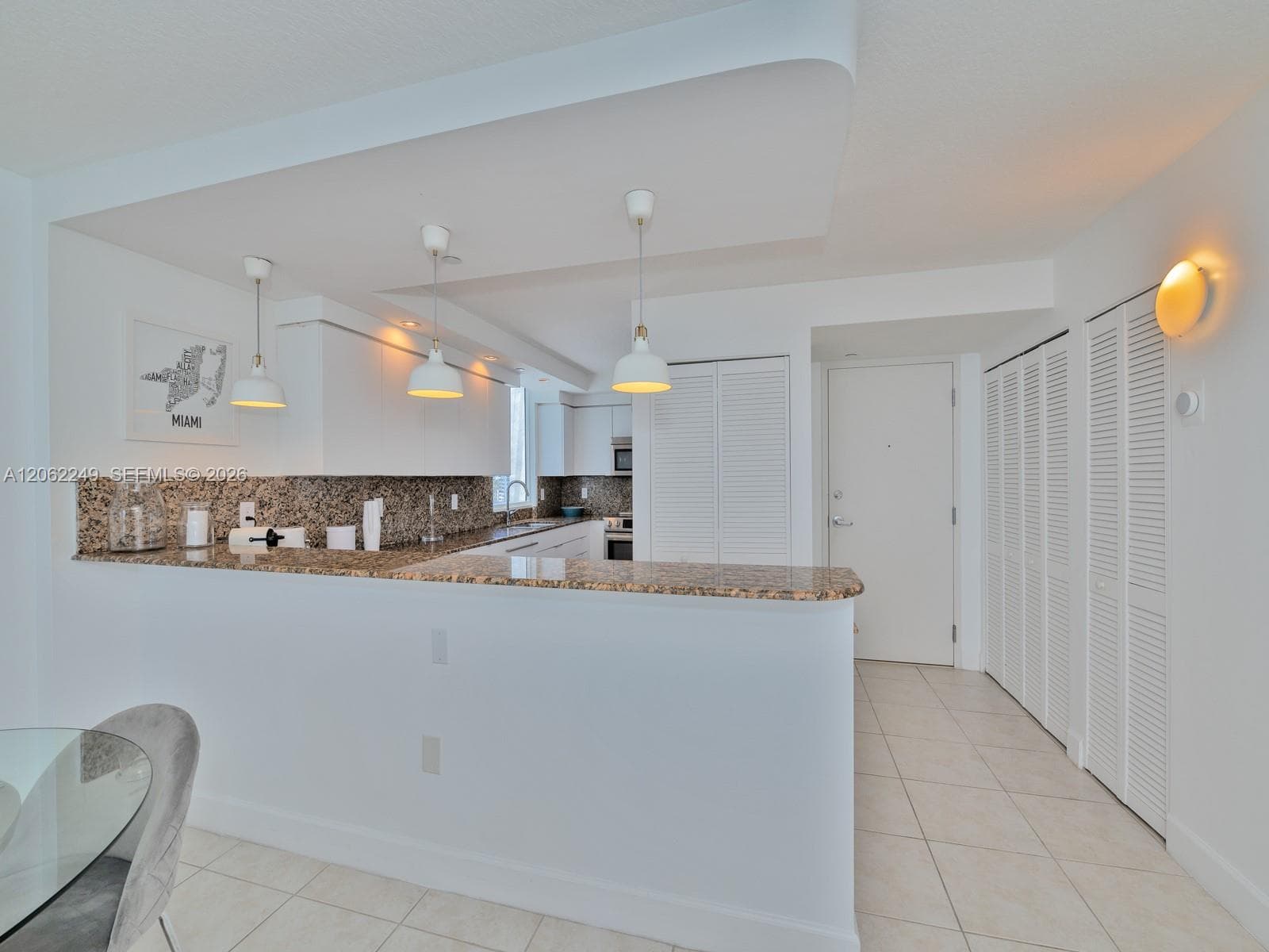 6917 Collins Ave 815 photo 8