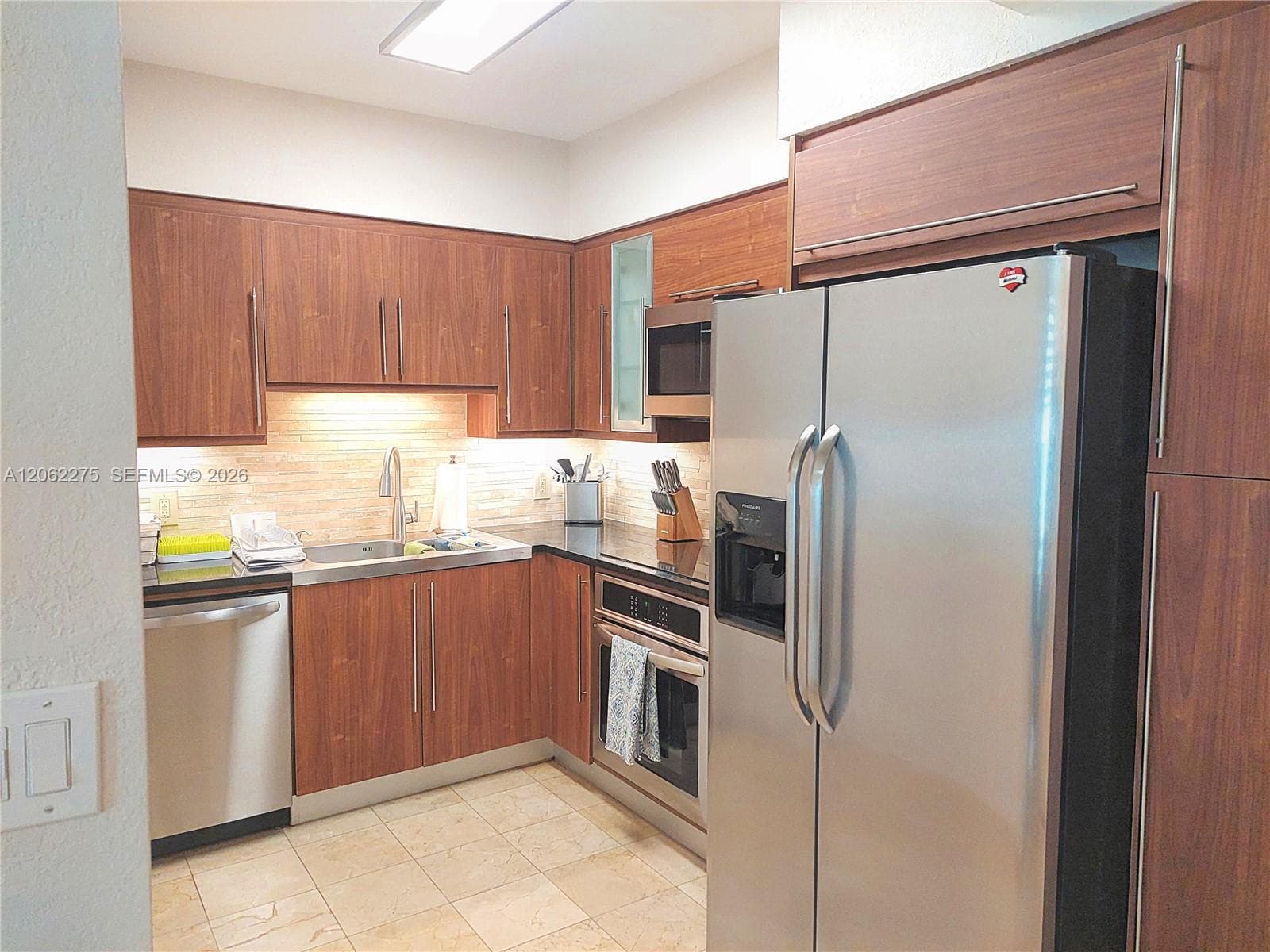 6365 Collins Ave 905 photo 7