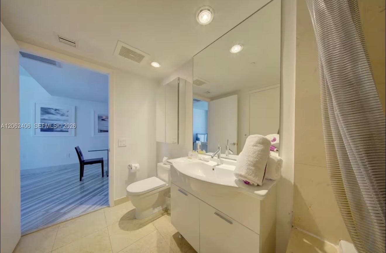 485 Brickell Ave 4711 photo 13