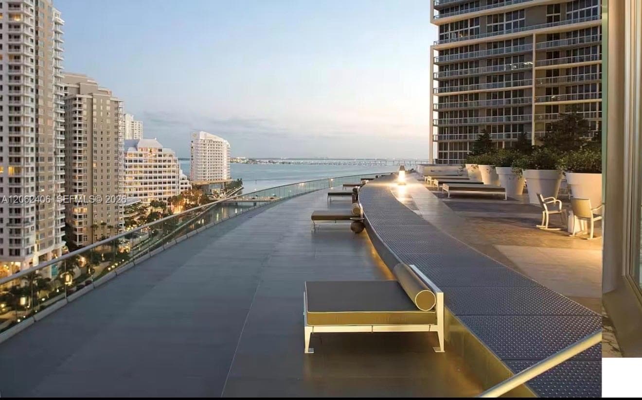 485 Brickell Ave 4711 photo 20