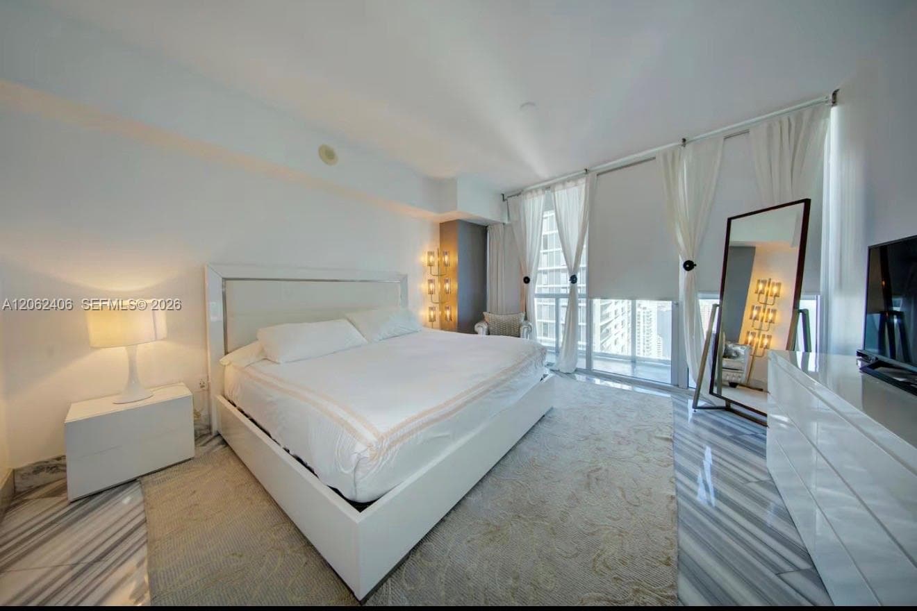 485 Brickell Ave 4711 photo 9